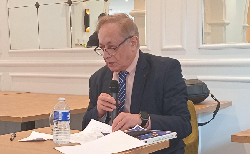 Photo de Pierre Ménat